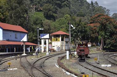 Nilgiri-Blue-Mountain-Train, Mettupalayam - Coonoor_DSC5475_H600